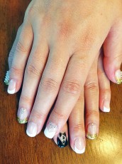wedding-nails-with-hard-gel-and-gel-polish